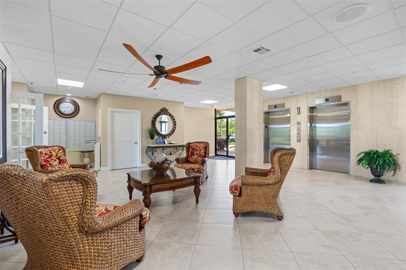 Image 30 of 40 For 10000 Ocean Dr  404