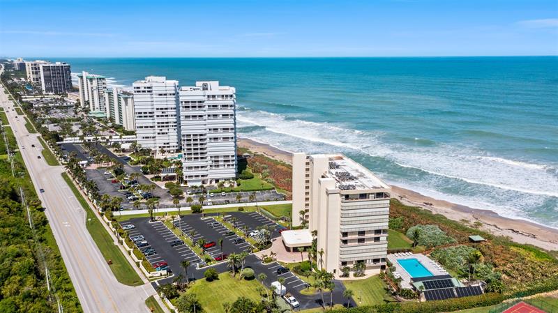 Image 35 of 40 For 10000 Ocean Dr  404