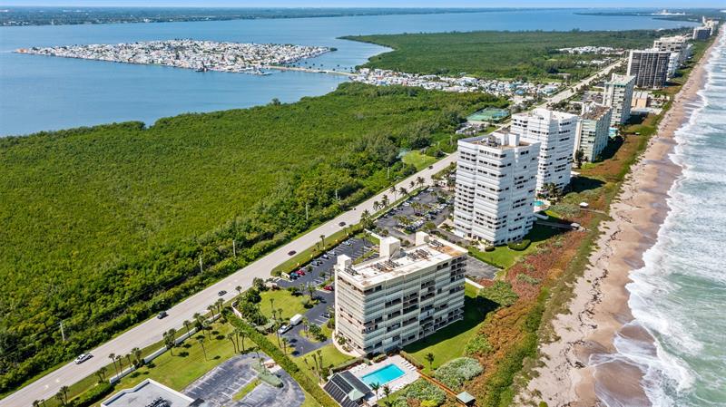 Image 37 of 40 For 10000 Ocean Dr  404