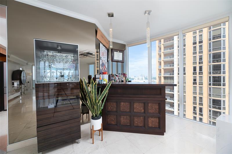 Image 13 of 67 For 17555 Collins Ave  1608