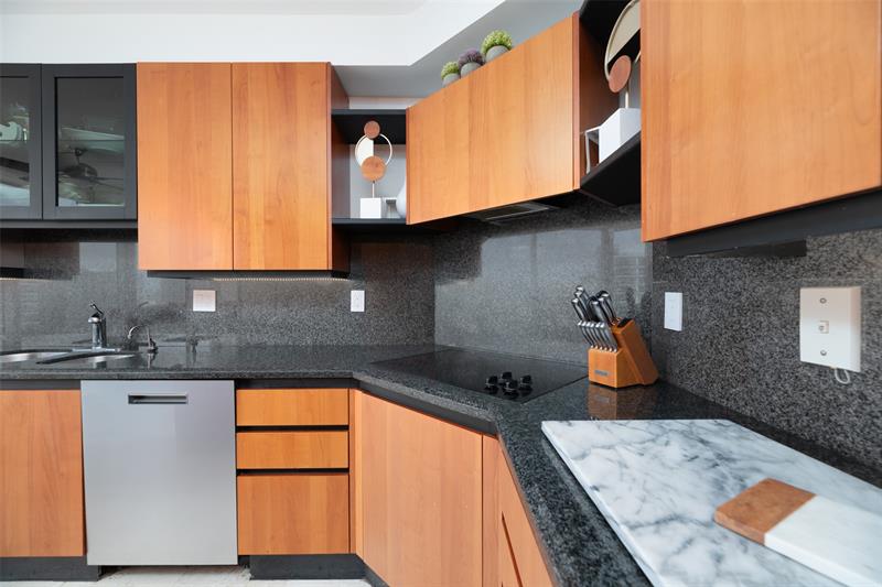 Image 15 of 67 For 17555 Collins Ave  1608
