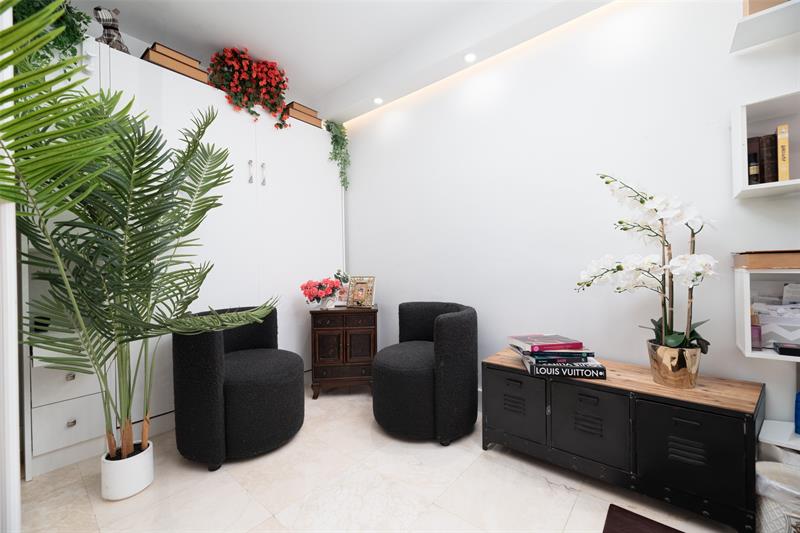 Image 31 of 67 For 17555 Collins Ave  1608