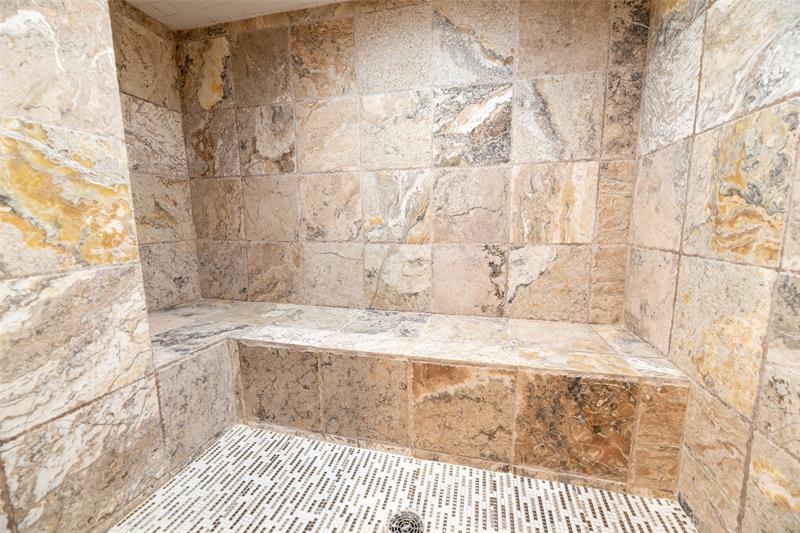 Image 41 of 67 For 17555 Collins Ave  1608