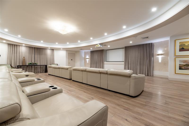 Image 48 of 67 For 17555 Collins Ave  1608