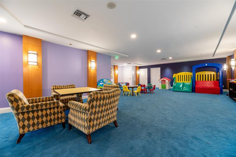 Image 52 of 67 For 17555 Collins Ave  1608