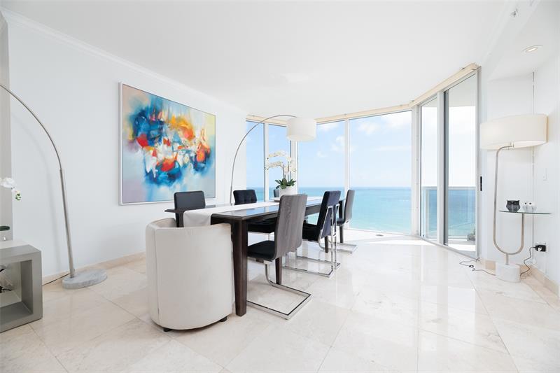 Image 8 of 67 For 17555 Collins Ave  1608