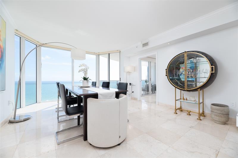 Image 9 of 67 For 17555 Collins Ave  1608