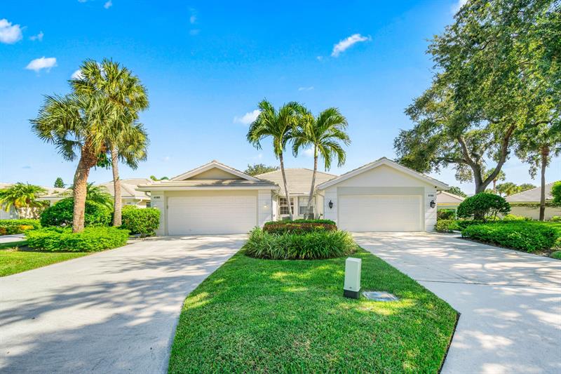 Details for 4186 Royal Oaks Dr, Palm Beach Gardens, FL 33410