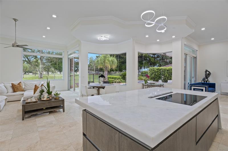 Image 7 of 47 For 2534 Golf View Dr