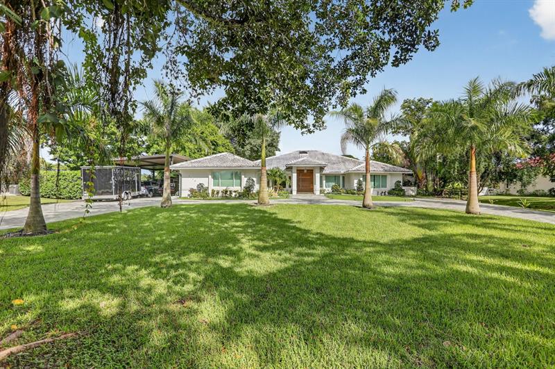 Image 6 of 78 For 5928 77th Ter