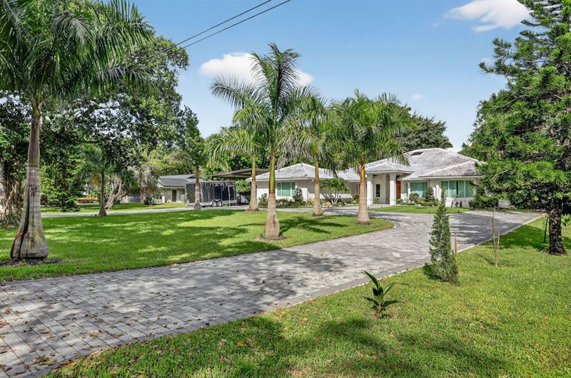 Image 7 of 78 For 5928 77th Ter