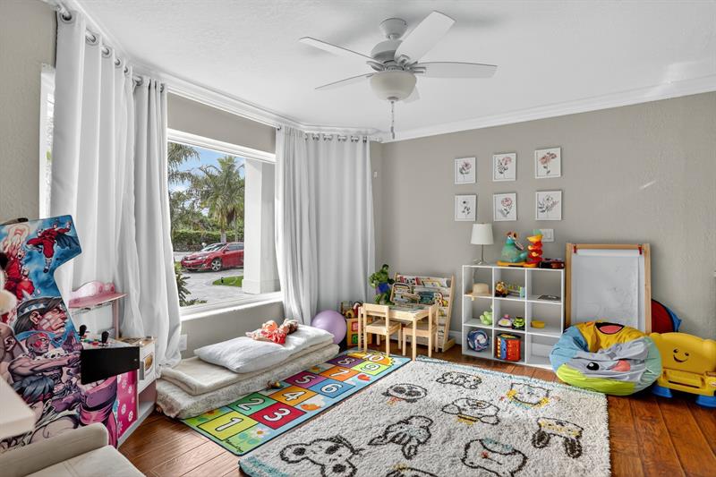 Image 76 of 78 For 5928 77th Ter