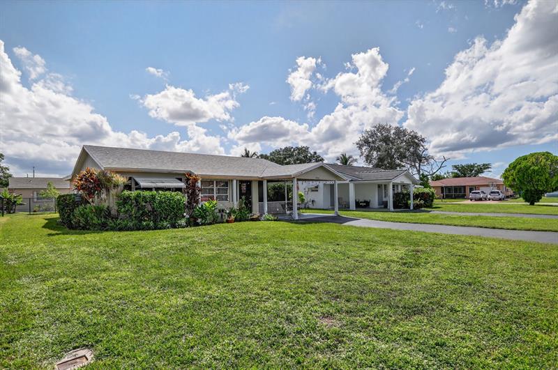 Image 31 of 34 For 9806 71st St