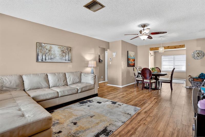 Image 7 of 34 For 9806 71st St