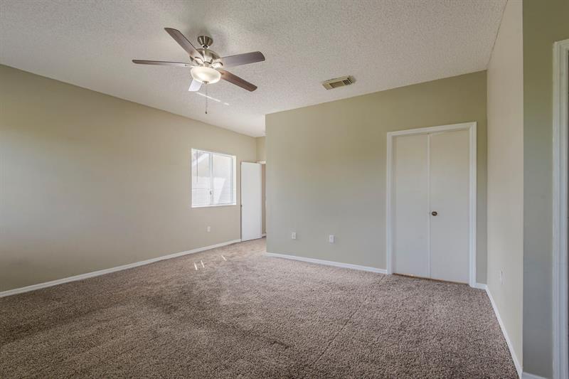 Image 25 of 44 For 14951 157th Ct