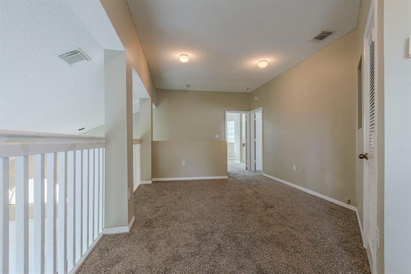 Image 31 of 44 For 14951 157th Ct