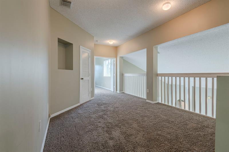 Image 32 of 44 For 14951 157th Ct