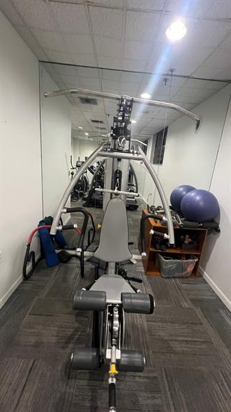 Image 32 of 44 For 900 195th St  314