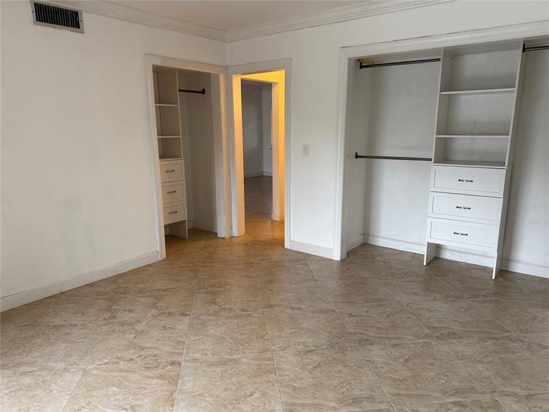 Image 11 of 22 For 2131 42nd Ct  202e