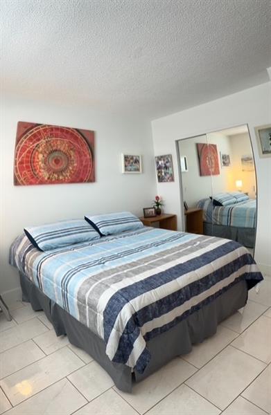 Image 15 of 25 For 2145 Pierce St  101