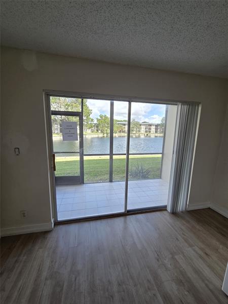 Image 27 of 30 For 7901 Colony Cir  101