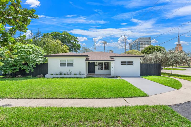 Details for 3262 Pierce St, Hollywood, FL 33021