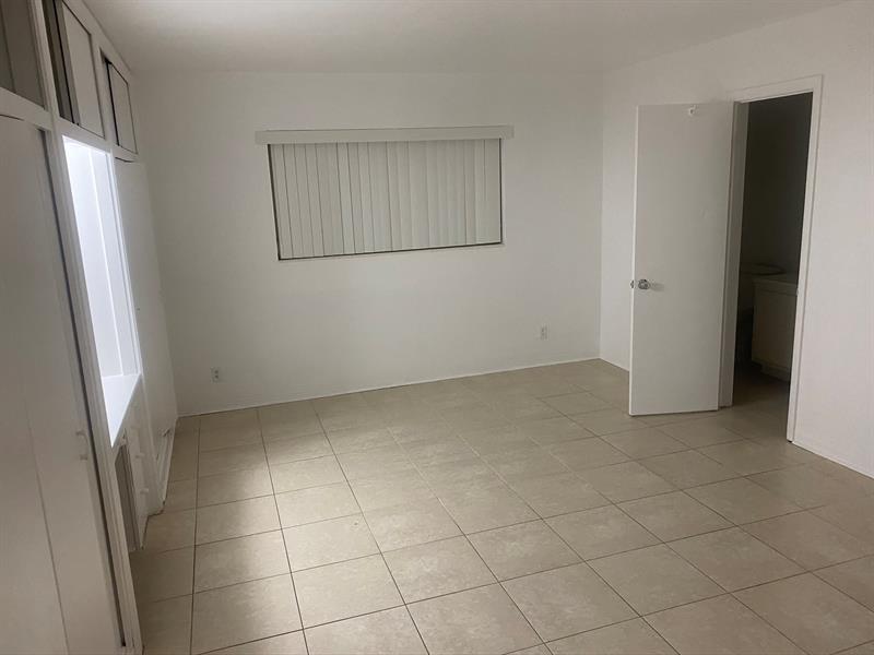 Image 13 of 17 For 4328 6th St  206
