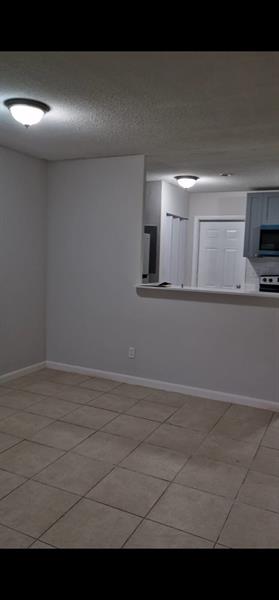 Image 15 of 21 For 322 2nd St  