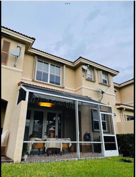 Image 3 of 19 For 118 Riverwalk Cir