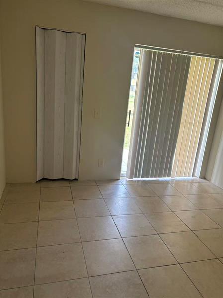 Image 3 of 18 For 704 Meadows Circle 704