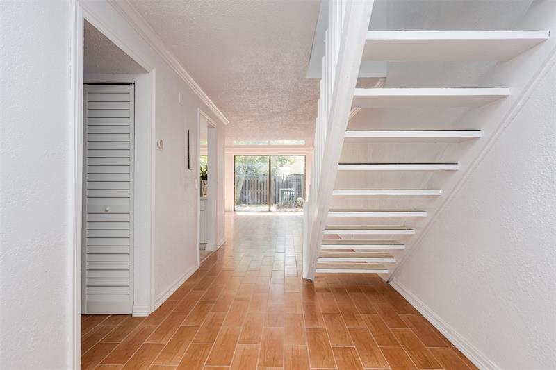 Image 15 of 41 For 7950 11th Ct