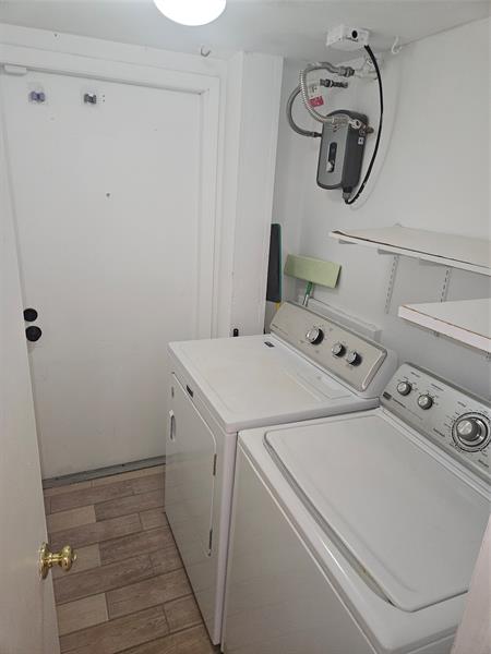 Image 8 of 13 For 10191 Oleander Ct