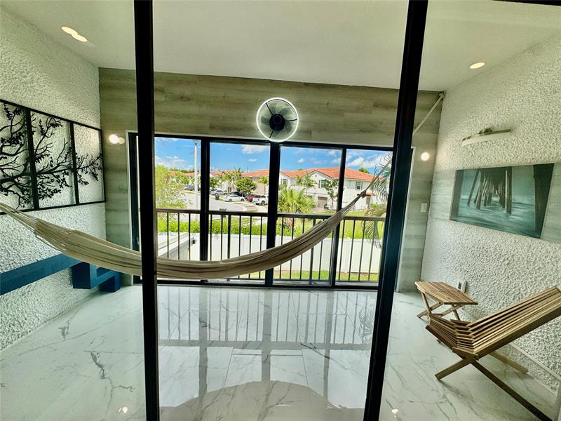 Image 10 of 17 For 4100 Tivoli Ct  201