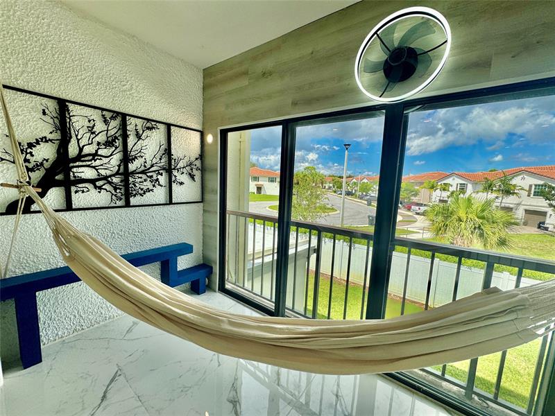 Image 11 of 17 For 4100 Tivoli Ct  201