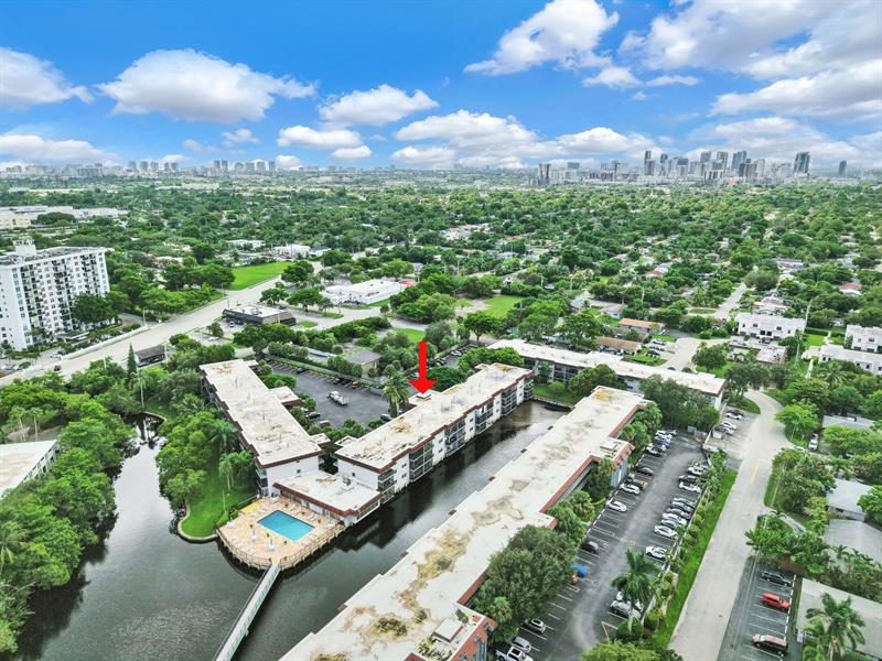 Image 26 of 31 For 1775 Andrews Sq  308w