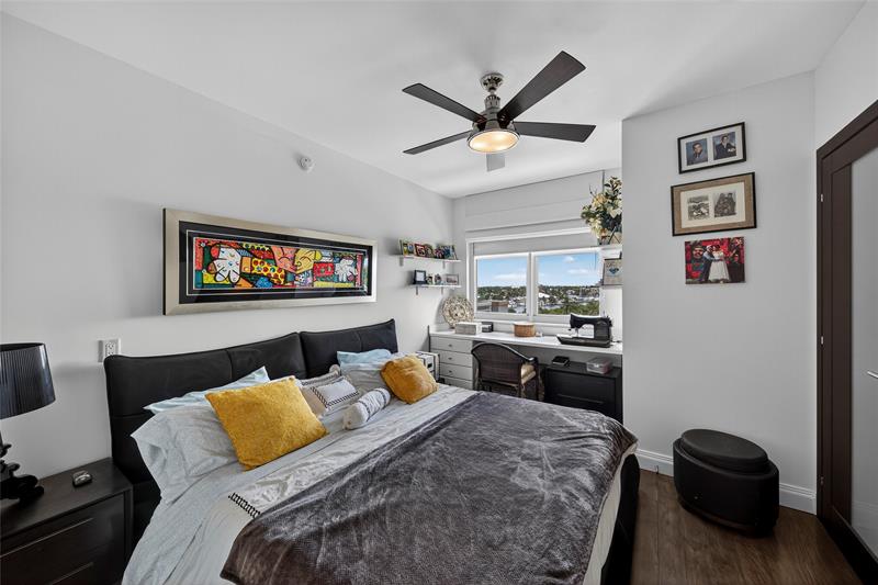 Image 29 of 66 For 2845 9th St  806