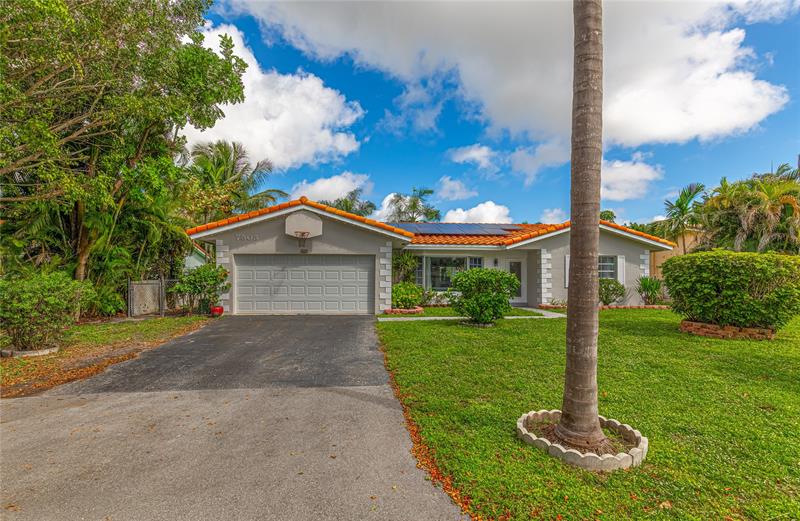 Details for 7505 40th Pl, Coral Springs, FL 33065