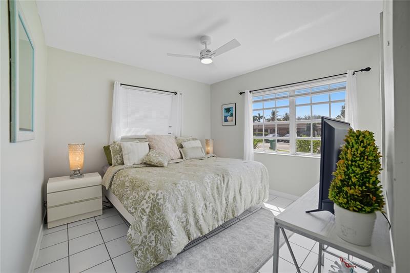 Image 26 of 40 For 7505 40th Pl