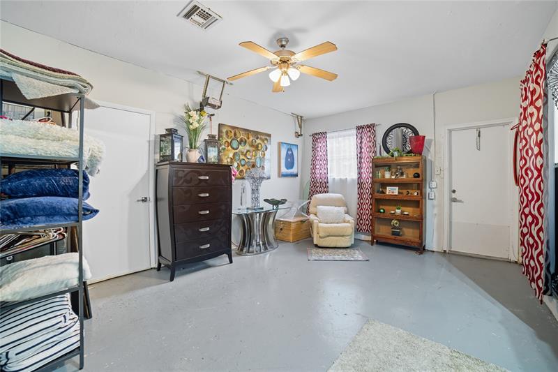 Image 34 of 40 For 7505 40th Pl