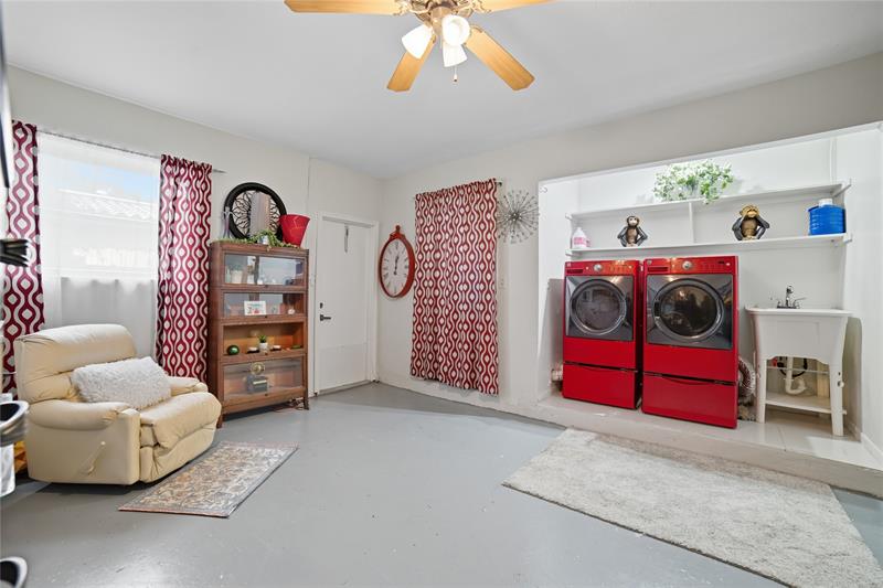 Image 35 of 40 For 7505 40th Pl