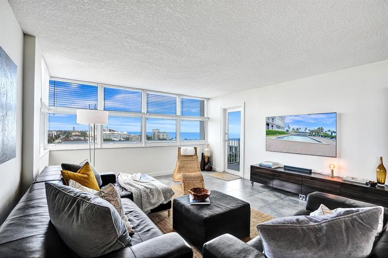 Image 21 of 84 For 800 20th Ave  915