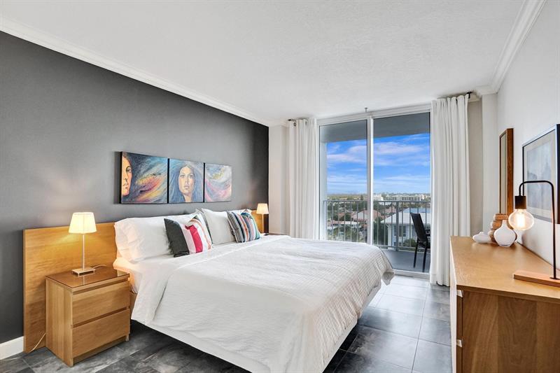 Image 27 of 84 For 800 20th Ave  915