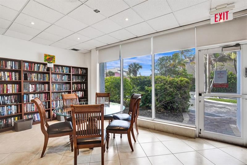 Image 59 of 84 For 800 20th Ave  915