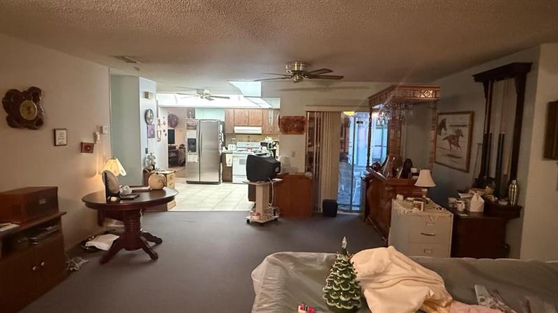 Image 4 of 7 For 8911 Johnson St