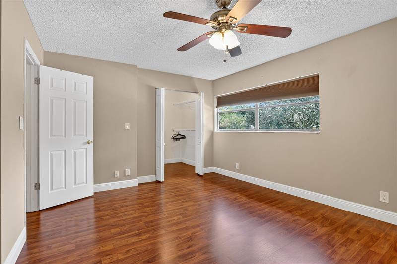 Image 15 of 35 For 3037 48th Ave