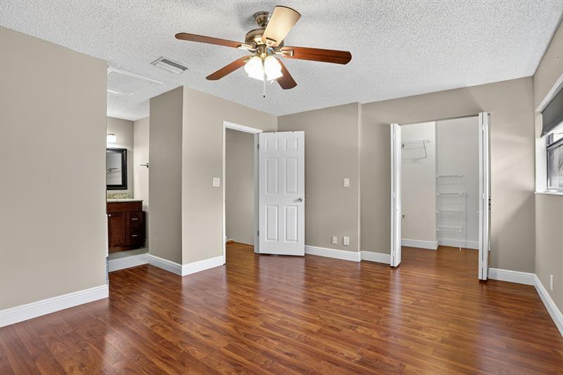 Image 16 of 35 For 3037 48th Ave