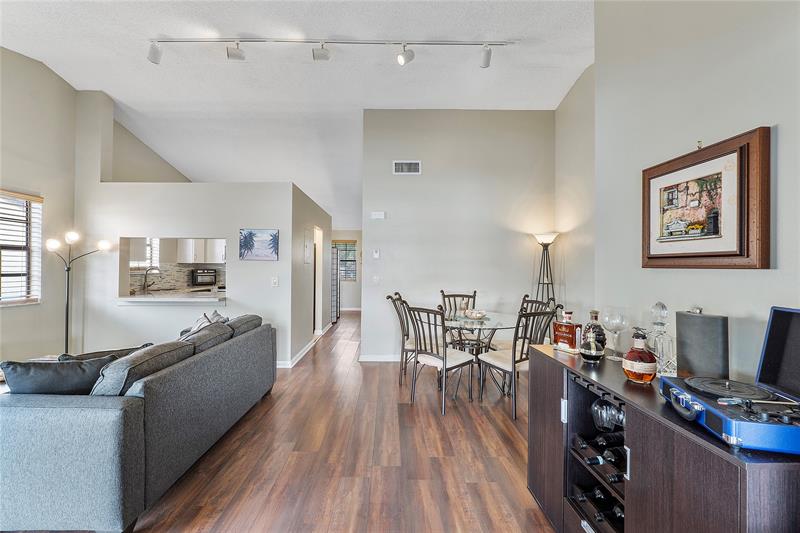 Image 10 of 45 For 2112 Congressional Way  2112