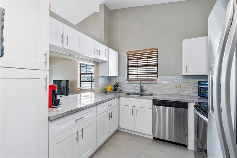 Image 11 of 45 For 2112 Congressional Way  2112