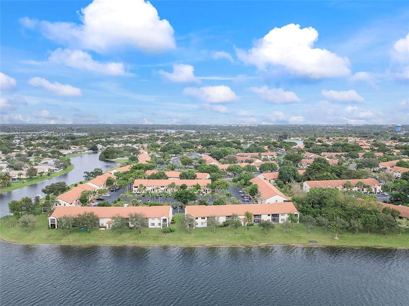 Image 3 of 45 For 2112 Congressional Way  2112