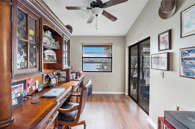 Image 9 of 45 For 2112 Congressional Way  2112